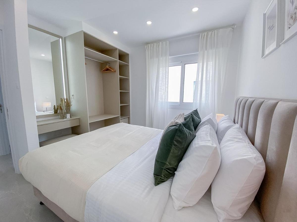 Phaedrus Living: Seaview Luxury Flat Limnaria 134 Appartement Paphos Buitenkant foto