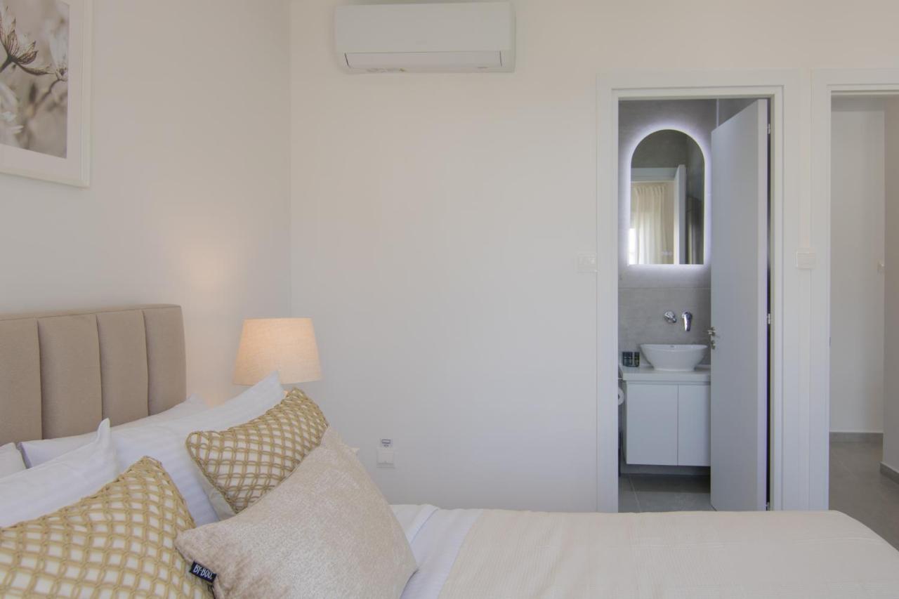 Phaedrus Living: Seaview Luxury Flat Limnaria 134 Appartement Paphos Buitenkant foto
